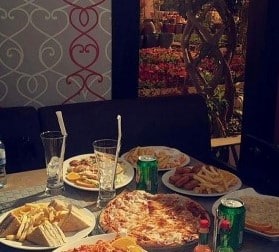 مطعم و كافيه دي جاردن في الرياض