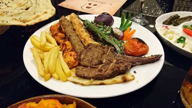 مطعم اسكندر باشا في الرياض