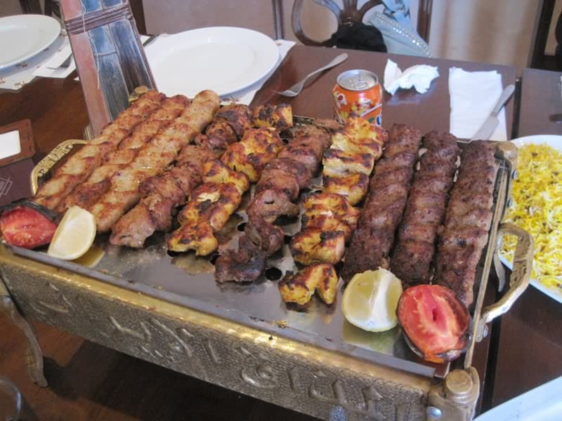 مطعم المذاق الايراني المدينة 