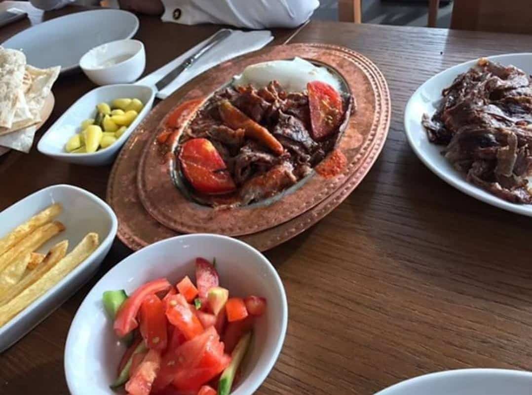 مطعم إنفس دونر التركي في جدة