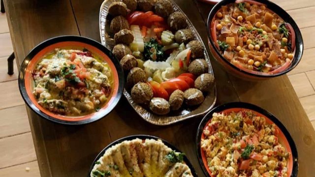 مطعم ريف الشام في أبها