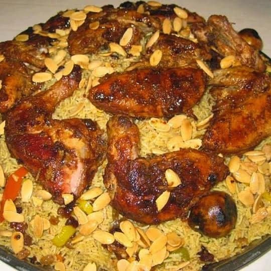 مطاعم ومطابخ ديرتي في القصيم