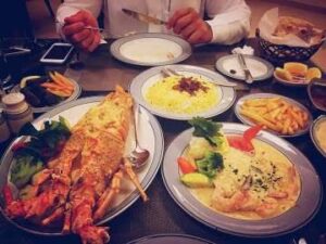 مطاعم بحرية الرياض دراسة لآثار التغير